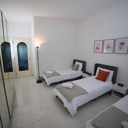 Хостел Cozyneat Hub Турин Екстер'єр фото